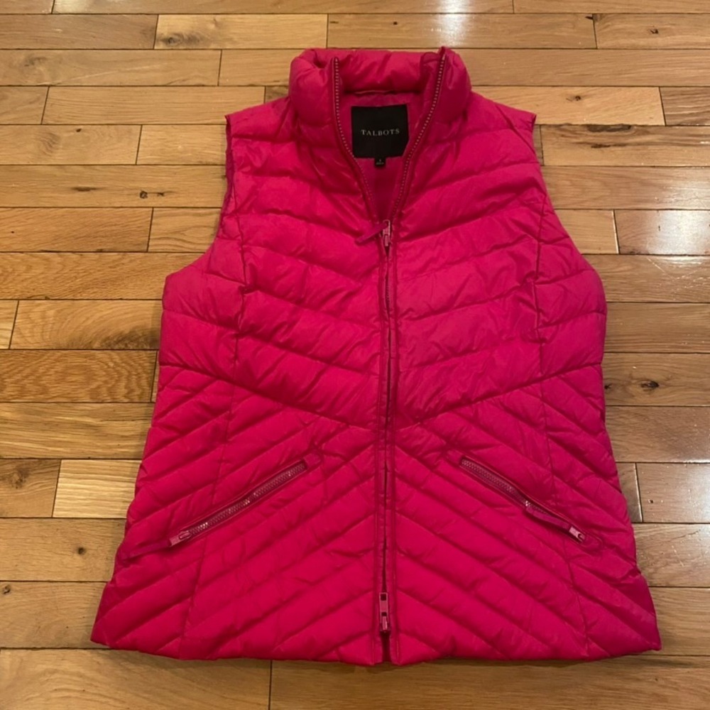 Talbots Womens Magenta Pink Chevron Quilted Puffer Vest Full Zip Small